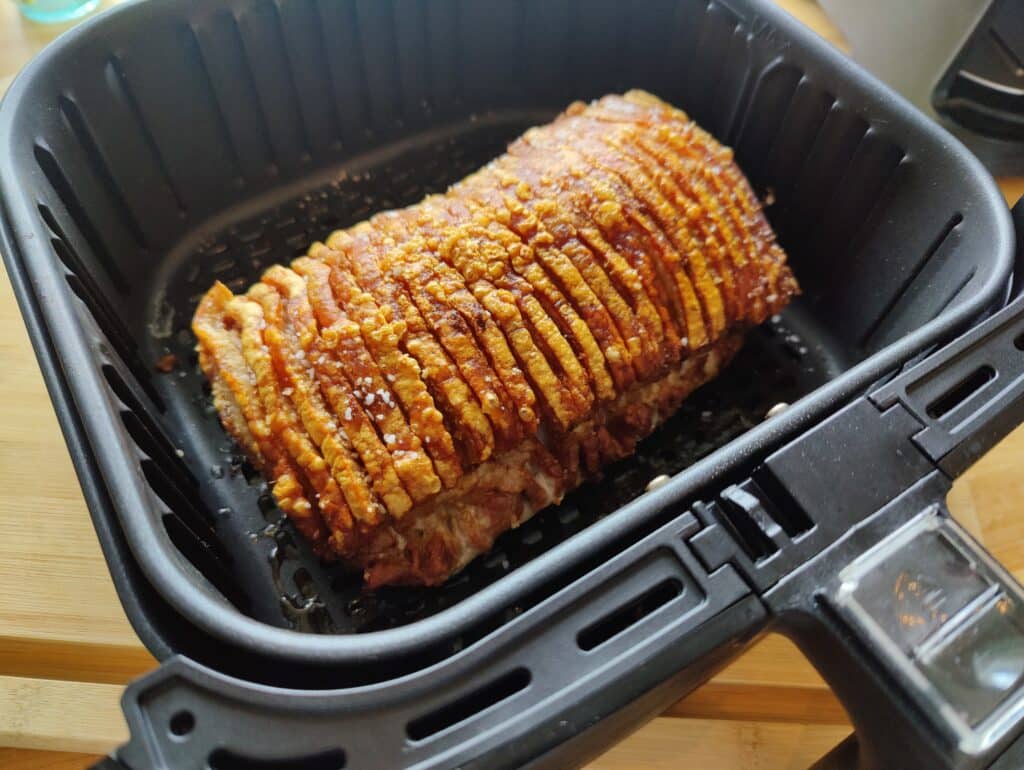 Flaeskesteg i airfryer med sprøde svær